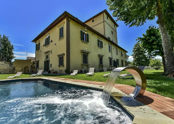 Bed and Breakfast Torre dei Lari Residenza d'Epoca Firenze